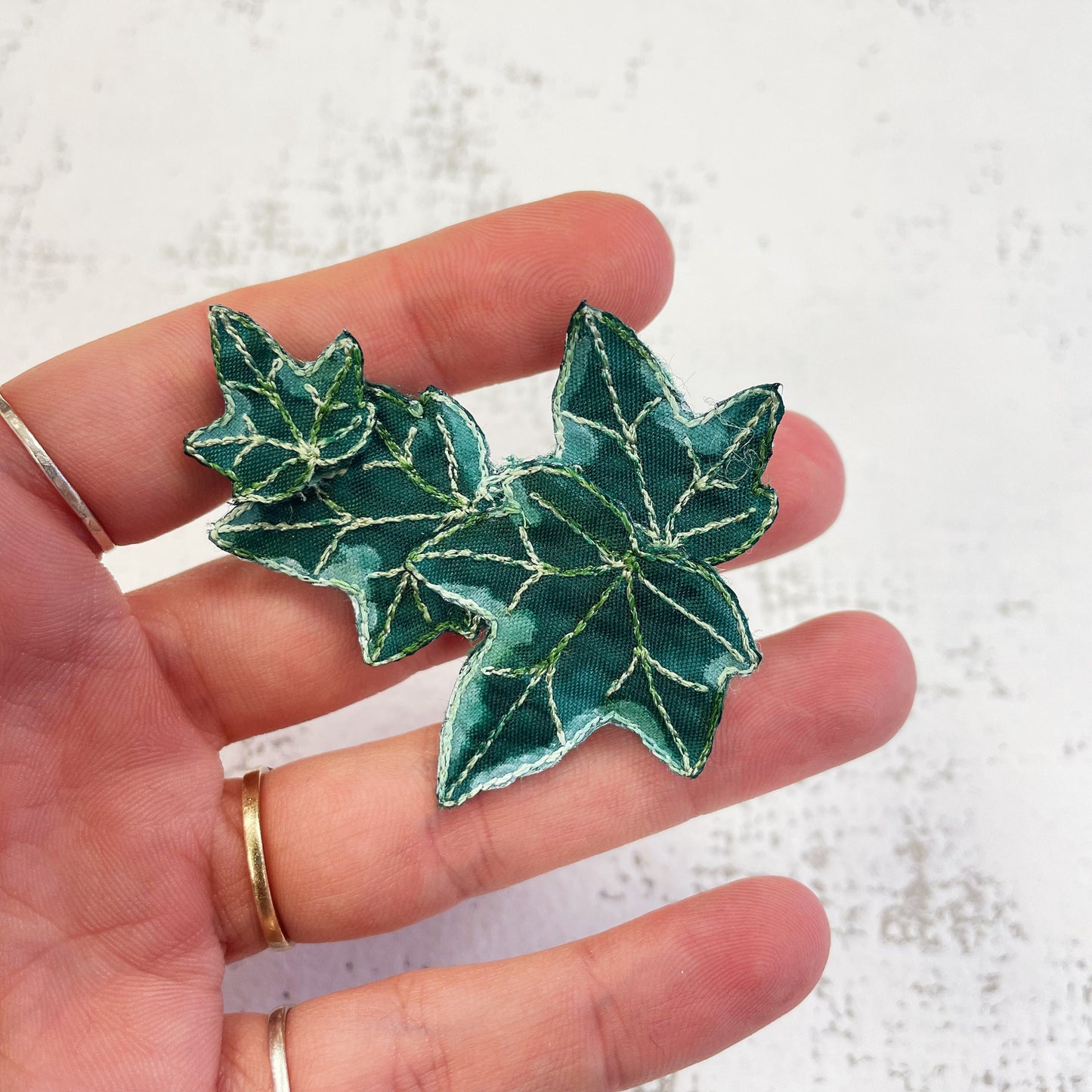 Small ivy leaf brooch