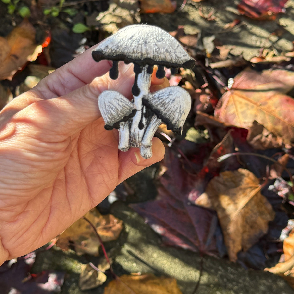 Shaggy Inkcap Mushroom Brooch – Embroidered & Hand-Painted Woodland Jewellery