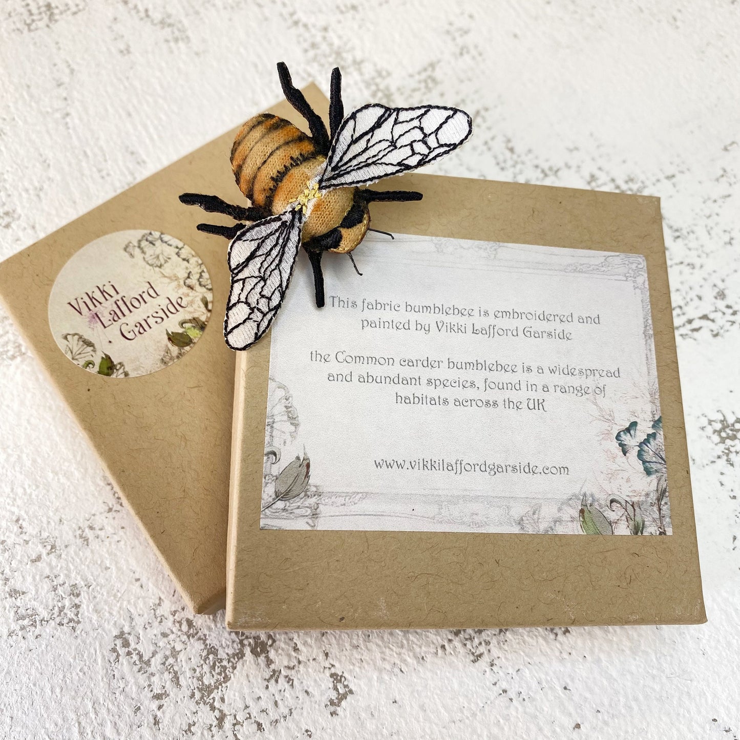 Common Carter bumblebee brooch