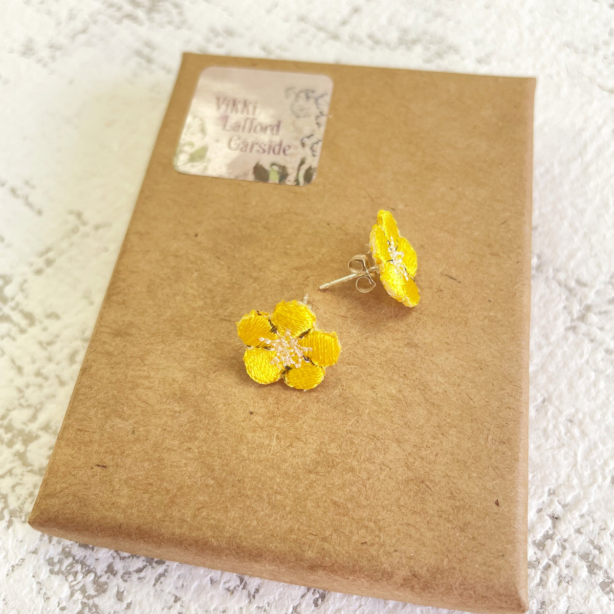 Buttercup stud earrings